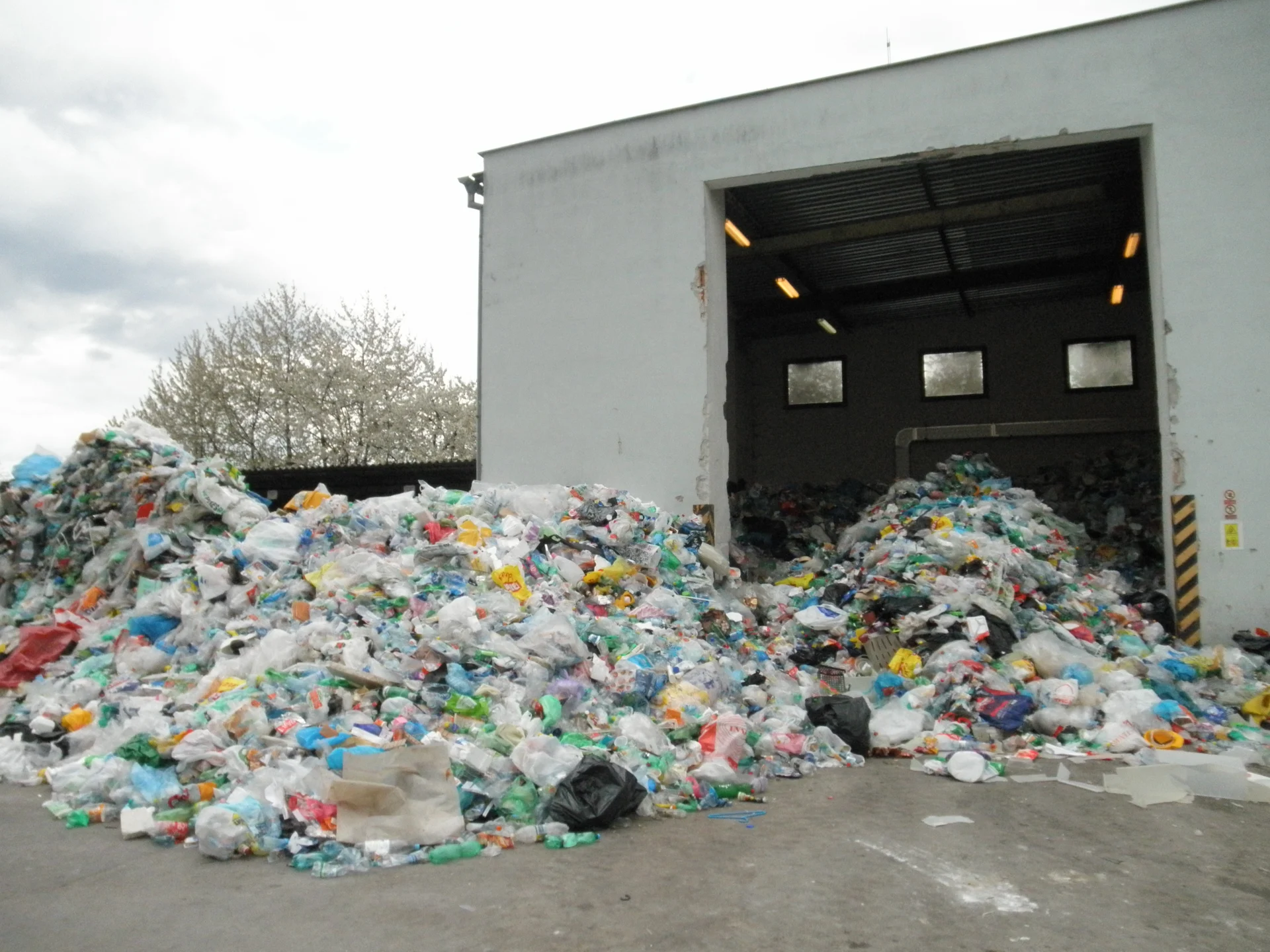 Plastic material awaiting sorting in Olomouc; illustrative stock photograph, not V3 premises.